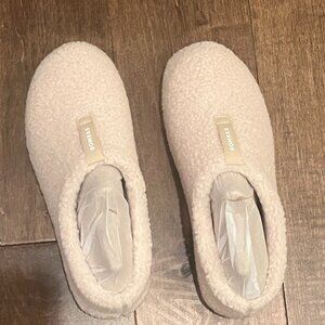 Bombas Sunday Slipper (NWT) Cream - Size 8 (7.5-8)
